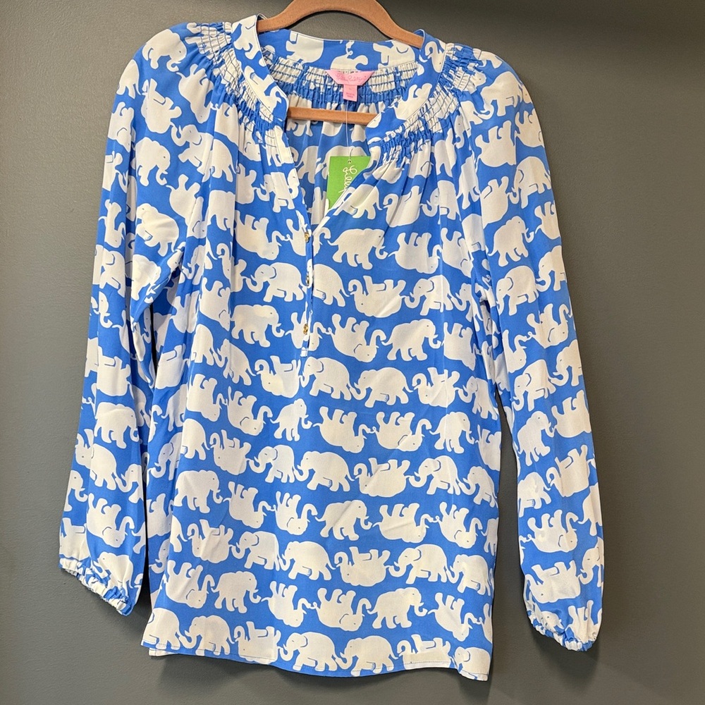 Lilly Pulitzer Blue and White Elephant Top-Tusk in Sun